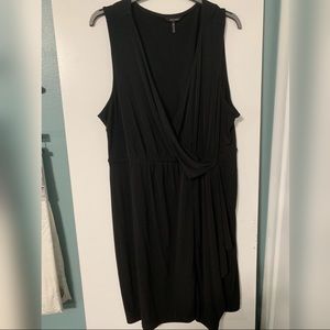 Black Daisy Fuentes size XL